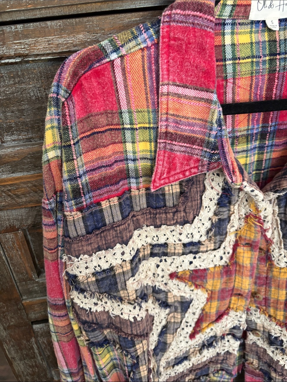 Oli & Hali Multicolor Plaid Button-Down Shirt with Crochet Star - Picture 3 of 8